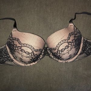 Victoria’s Secret bra